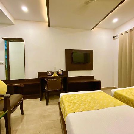 Hotel Shiv Vilas ริชิเคช ภายนอก รูปภาพ