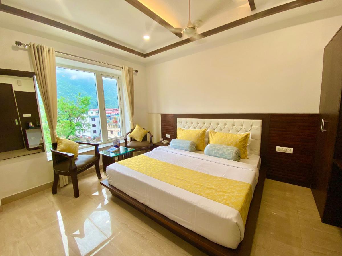 Hotel Shiv Vilas ริชิเคช ภายนอก รูปภาพ