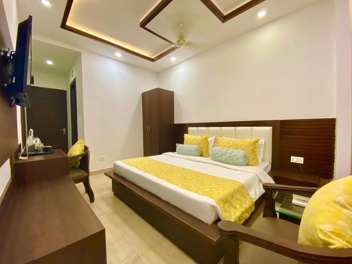 Hotel Shiv Vilas ริชิเคช ภายนอก รูปภาพ