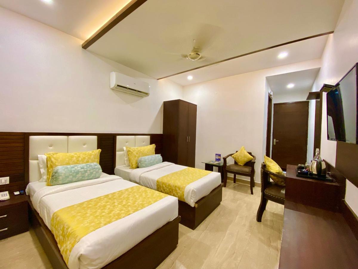 Hotel Shiv Vilas ริชิเคช ภายนอก รูปภาพ