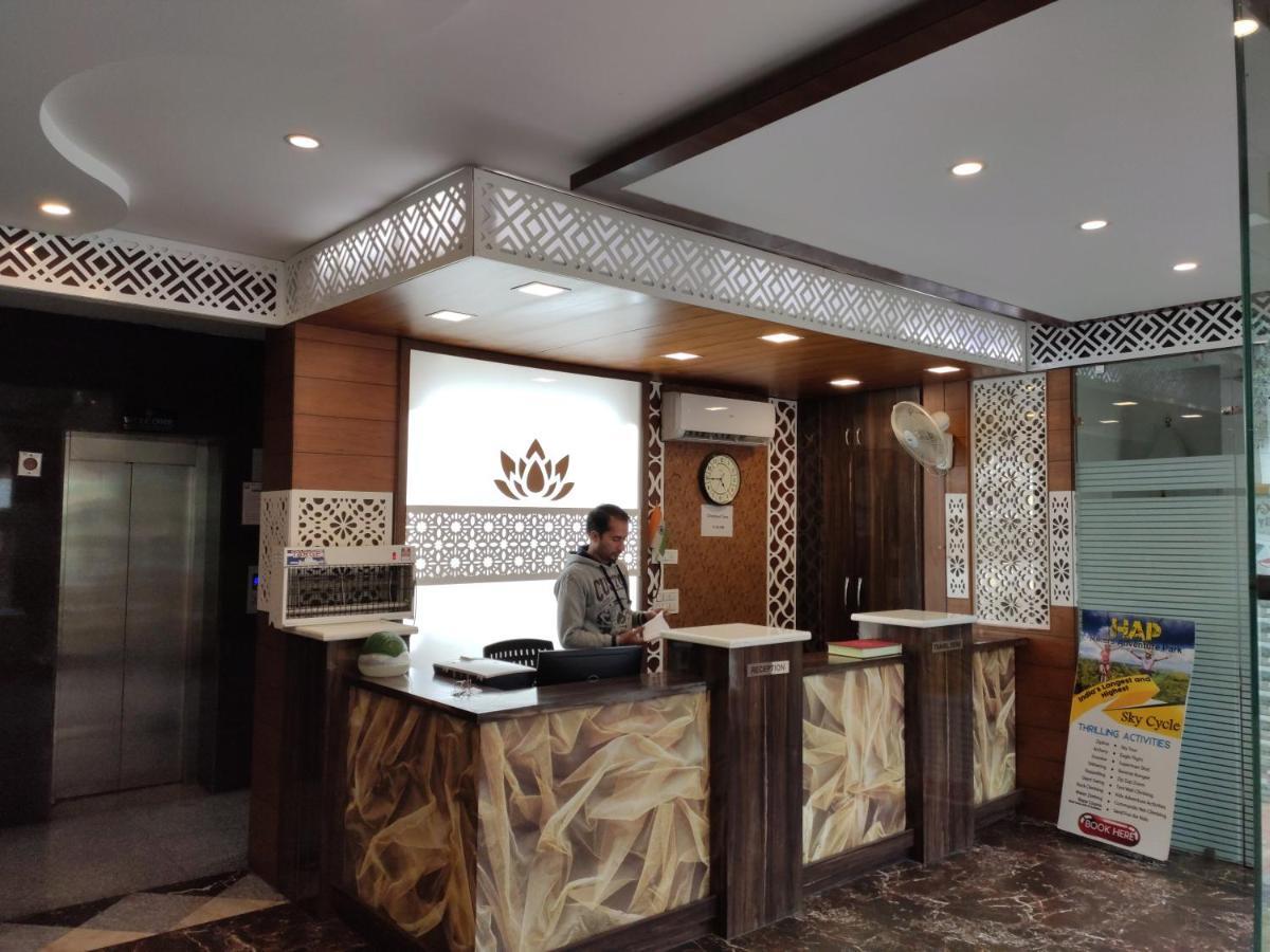 Hotel Shiv Vilas ริชิเคช ภายนอก รูปภาพ